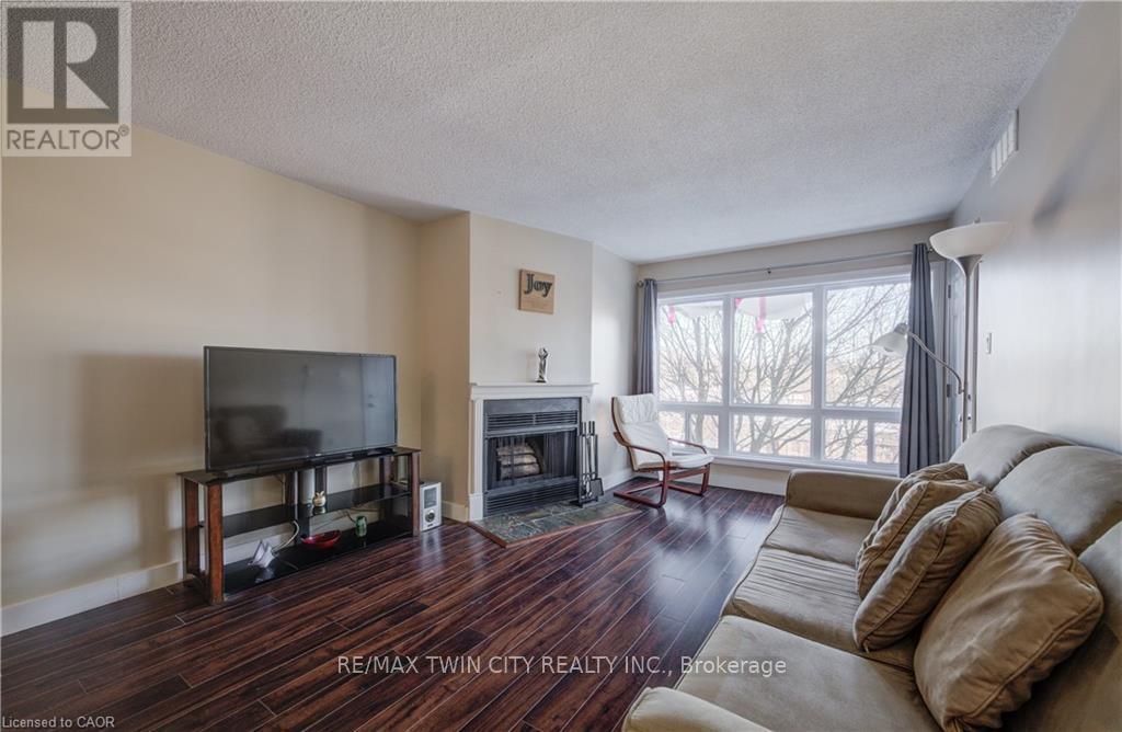 318 - 15 Hofstetter Avenue, Kitchener, Ontario N2A 3Z7 - Photo 15 - X12634430