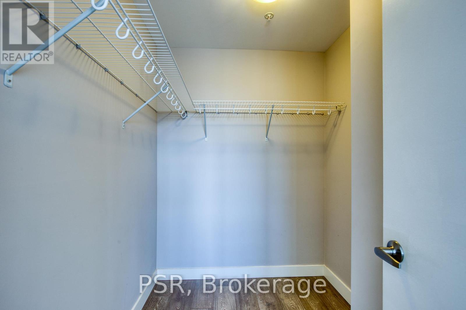 1205 - 1 Victoria Street S, Kitchener, Ontario  N2G 0B5 - Photo 13 - X12634474