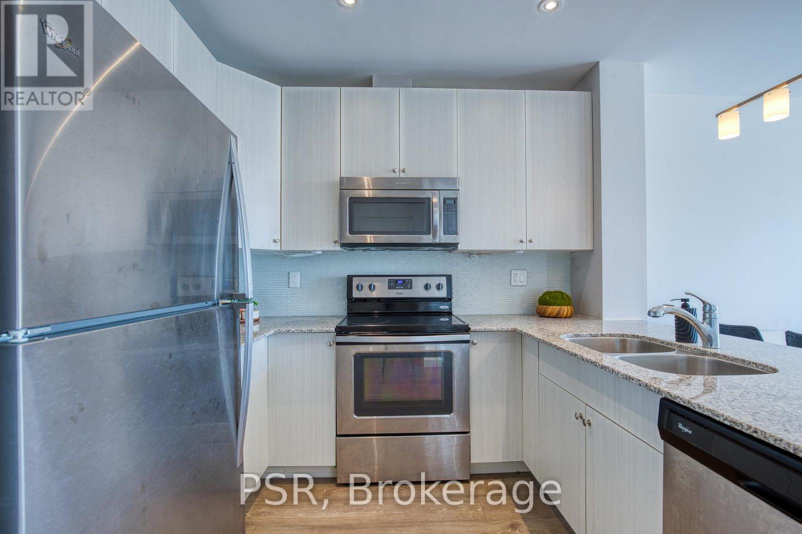 1205 - 1 Victoria Street S, Kitchener, Ontario  N2G 0B5 - Photo 2 - X12634474