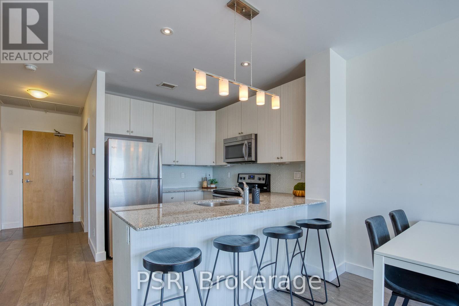 1205 - 1 Victoria Street S, Kitchener, Ontario  N2G 0B5 - Photo 5 - X12634474