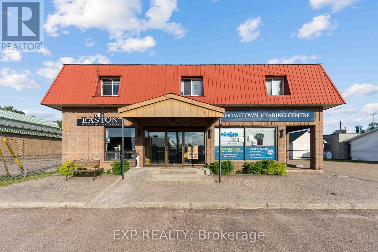 12 Dunn Street, Madawaska Valley, Ontario  K0J 1B0 - Photo 1 - X12634598