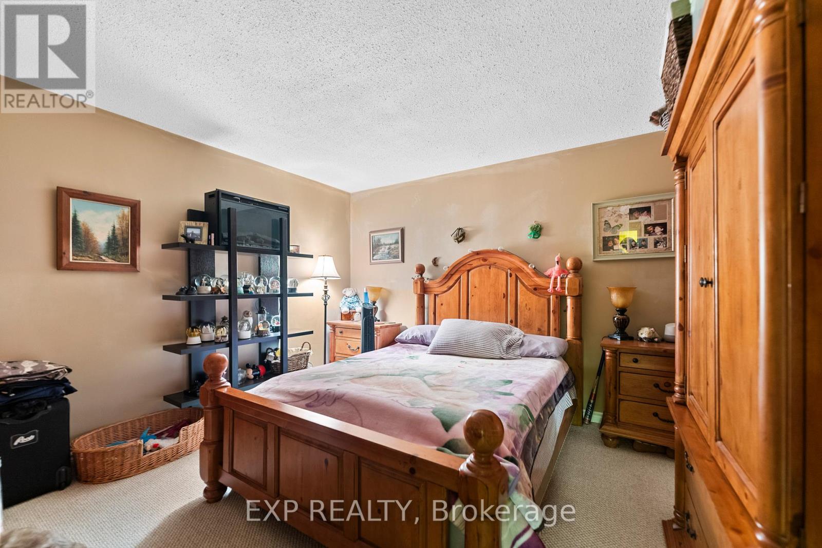 12 Dunn Street, Madawaska Valley, Ontario  K0J 1B0 - Photo 17 - X12634598