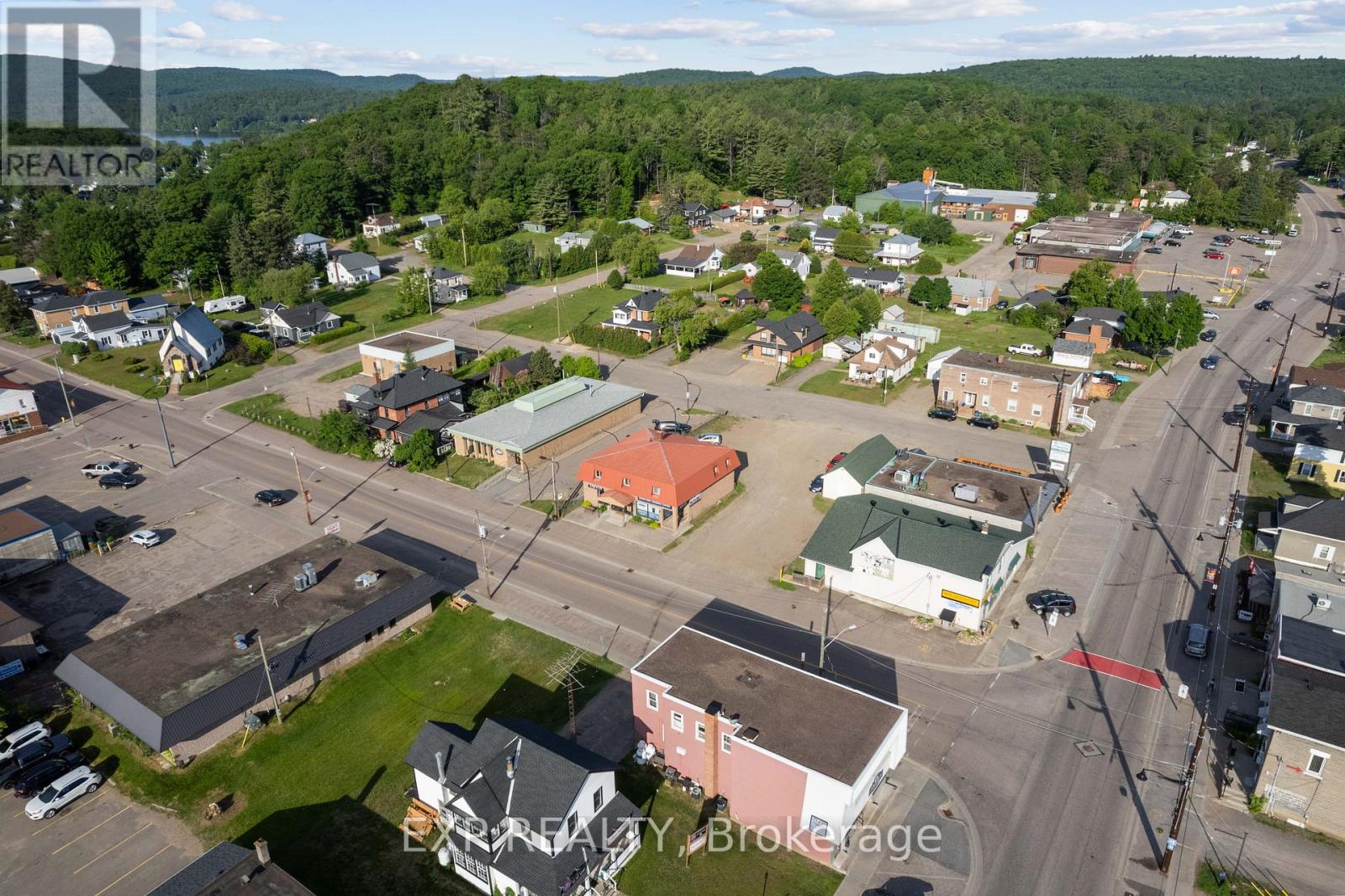12 Dunn Street, Madawaska Valley, Ontario  K0J 1B0 - Photo 27 - X12634598
