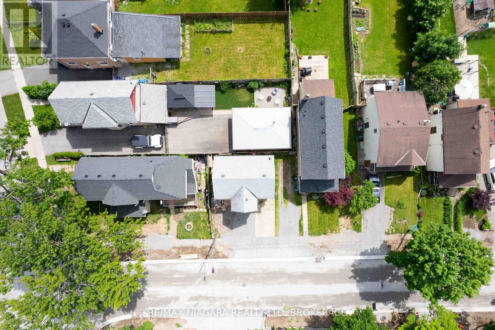 8 Garner Avenue, Welland, Ontario  L3B 2X6 - Photo 33 - X12634496