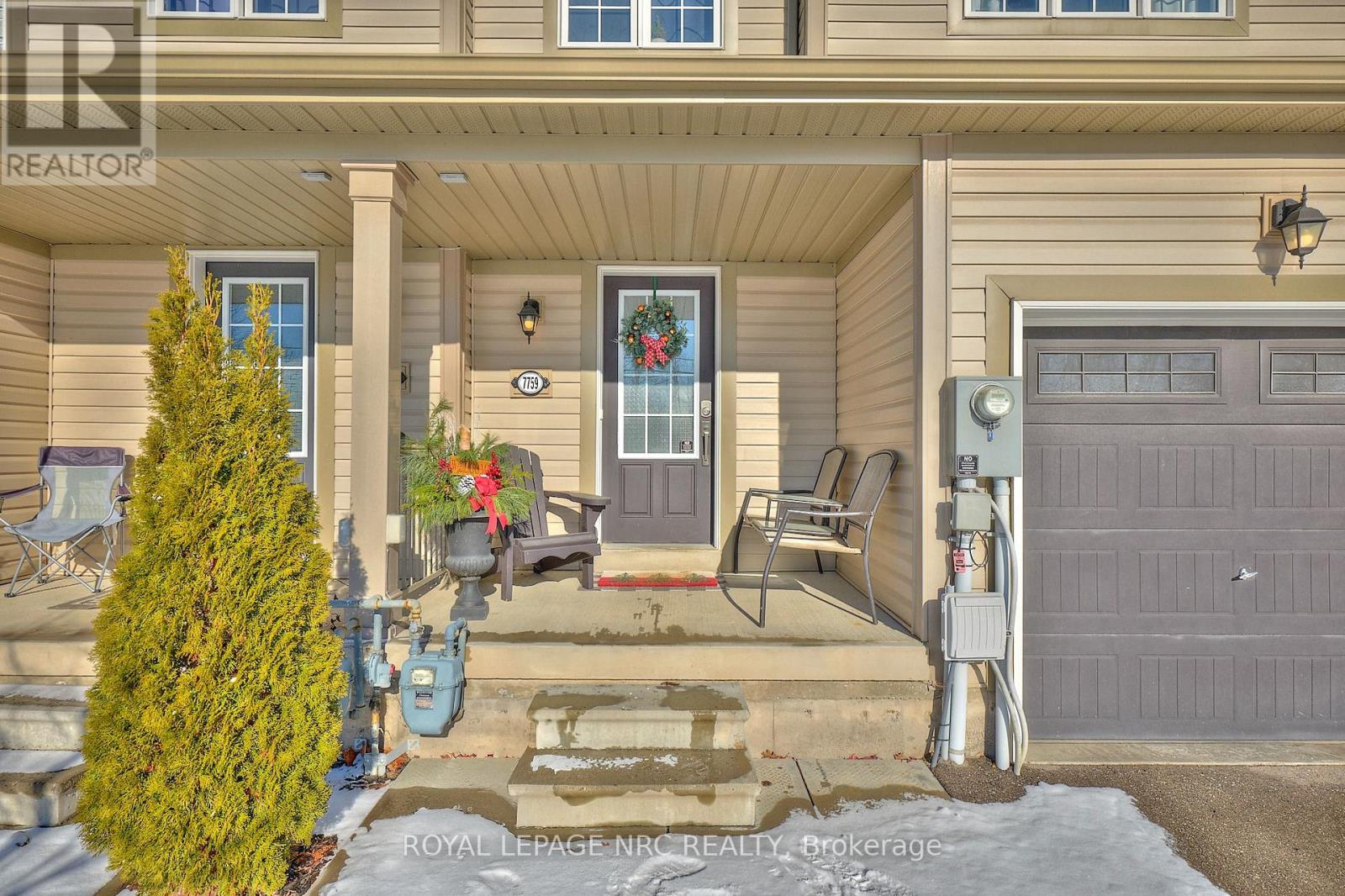 7759 White Pine Crescent, Niagara Falls, Ontario  L2H 0P1 - Photo 4 - X12634524