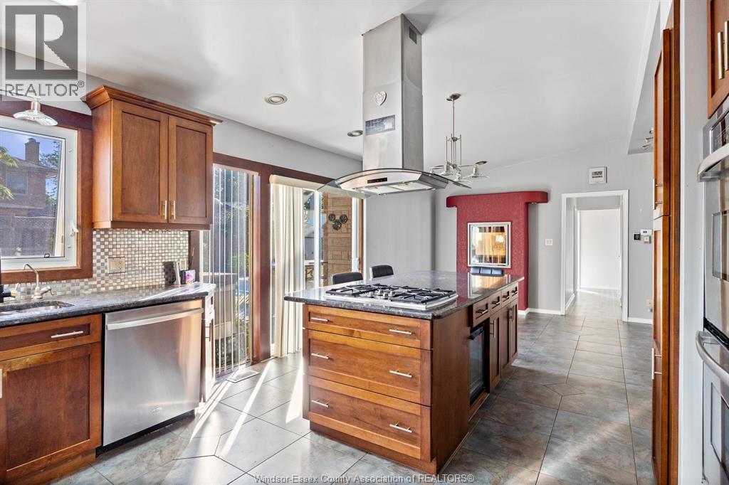 3740 Ouellette, Windsor, Ontario N9E 3M7 - Photo 12 - 25031703