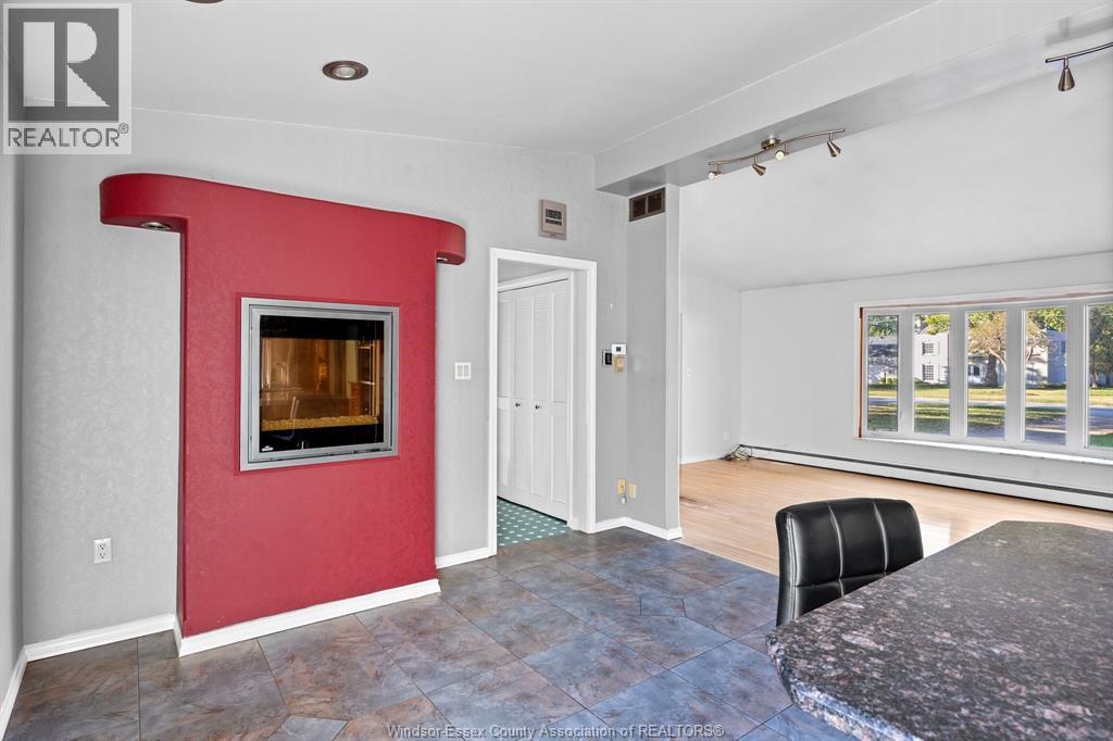3740 Ouellette, Windsor, Ontario N9E 3M7 - Photo 13 - 25031703