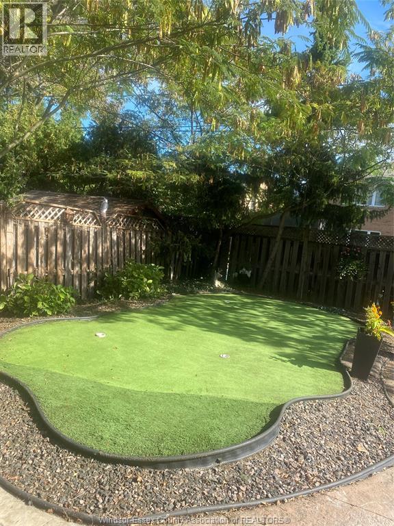 3740 Ouellette, Windsor, Ontario N9E 3M7 - Photo 32 - 25031703