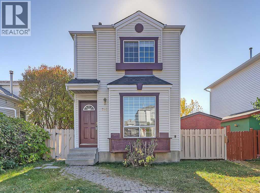 292 Coventry Close NE, Calgary, Alberta