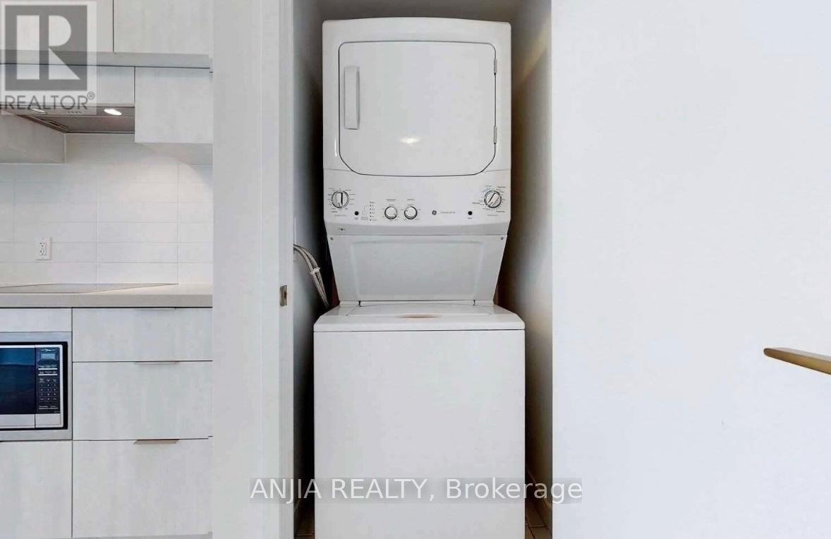 3212 - 8 Eglinton Avenue E, Toronto, Ontario  M4P 0C1 - Photo 11 - C12634576