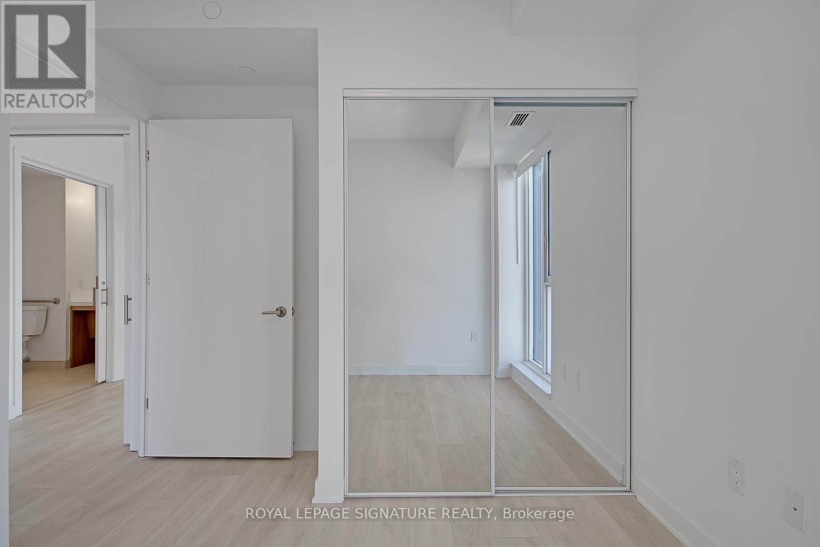 609 - 130 River Street, Toronto, Ontario  M5A 3P7 - Photo 25 - C12634582