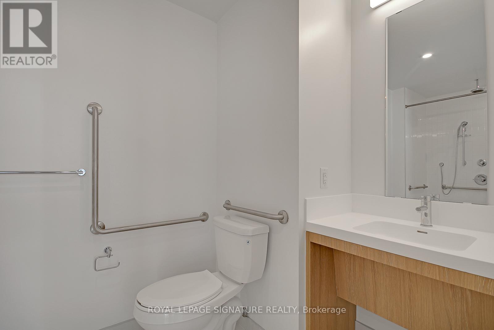 609 - 130 River Street, Toronto, Ontario  M5A 3P7 - Photo 32 - C12634582