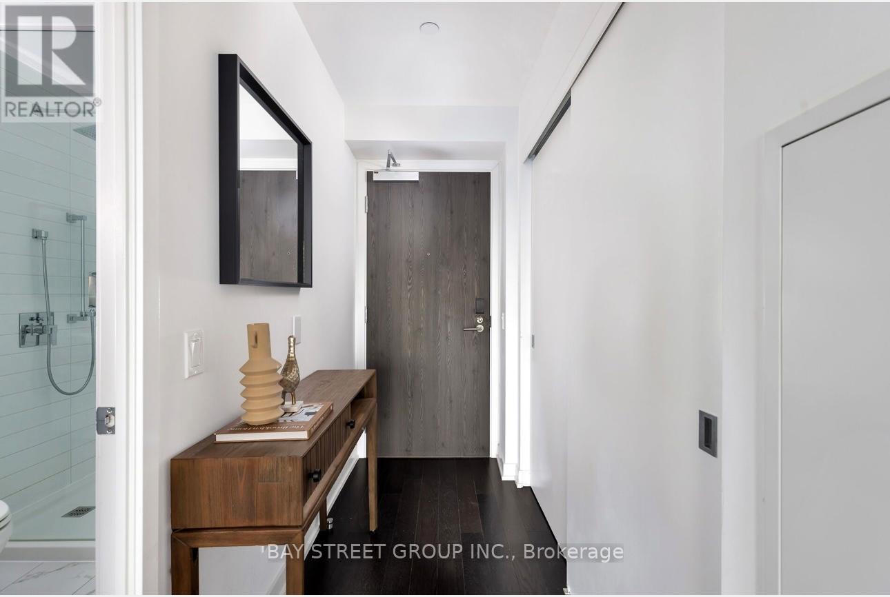 2208 - 25 Richmond Street E, Toronto, Ontario  M5C 0A6 - Photo 2 - C12634584