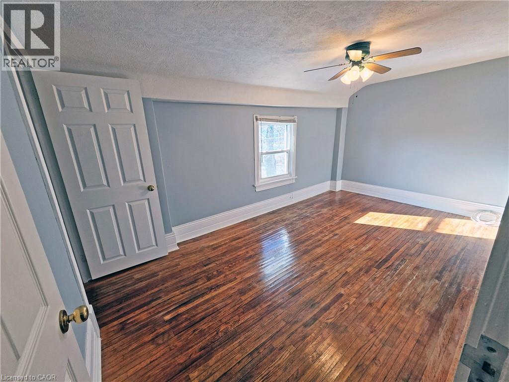 205 Main Street E, Grimsby, Ontario  L3M 1P5 - Photo 13 - 40793340