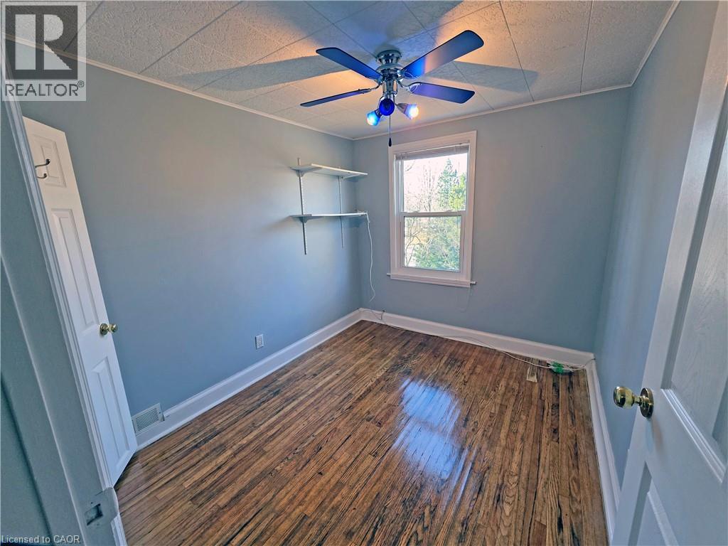 205 Main Street E, Grimsby, Ontario  L3M 1P5 - Photo 15 - 40793340