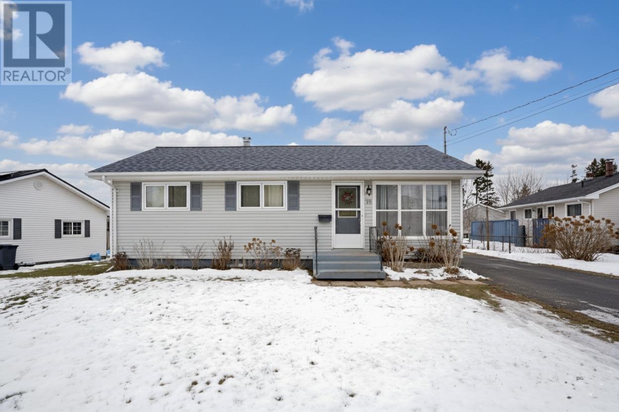 76 Eleanor Drive, Summerside, Prince Edward Island