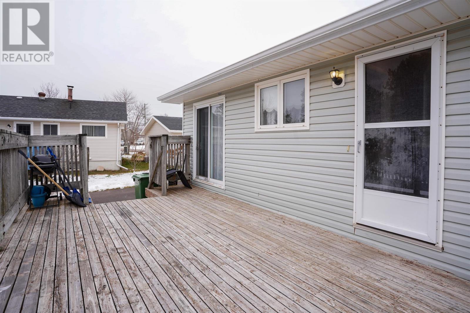 76 Eleanor Drive, Summerside, Prince Edward Island C1N 4W9 - Photo 28 - 202529462