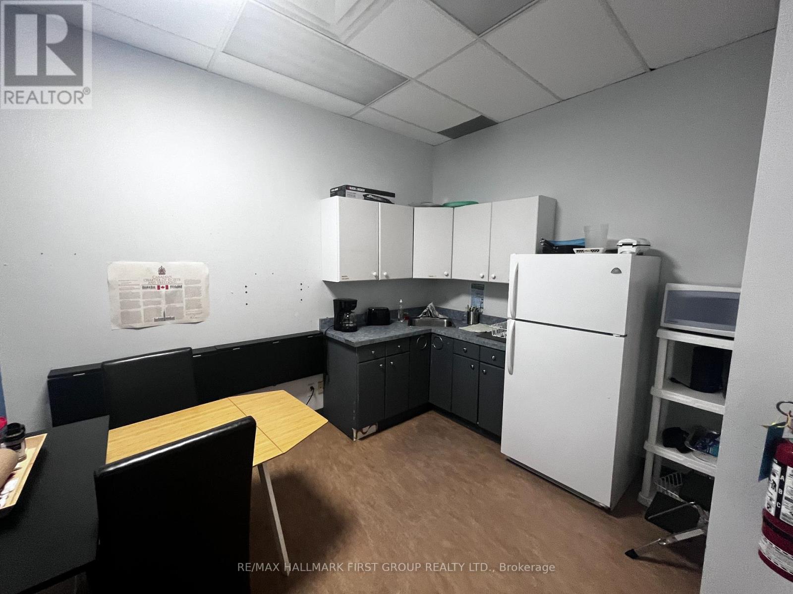 #1-4 - 209 Dundas Street E, Whitby, Ontario  L1N 2M4 - Photo 20 - E12634610