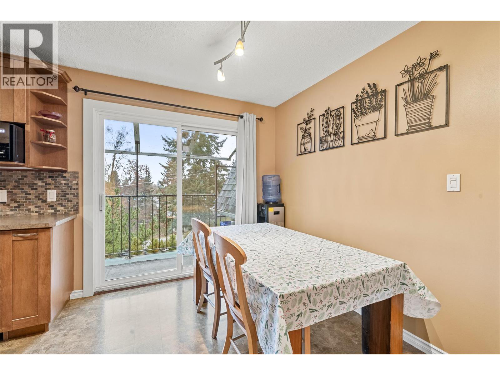 2150 1 Avenue Ne, Salmon Arm, British Columbia  V1E 1Z4 - Photo 13 - 10371032