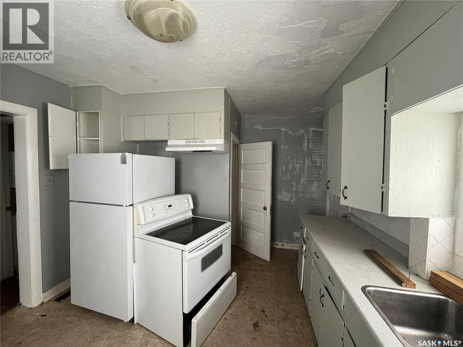 812 99th Street, North Battleford, Saskatchewan  S9A 0T8 - Photo 13 - SK025650