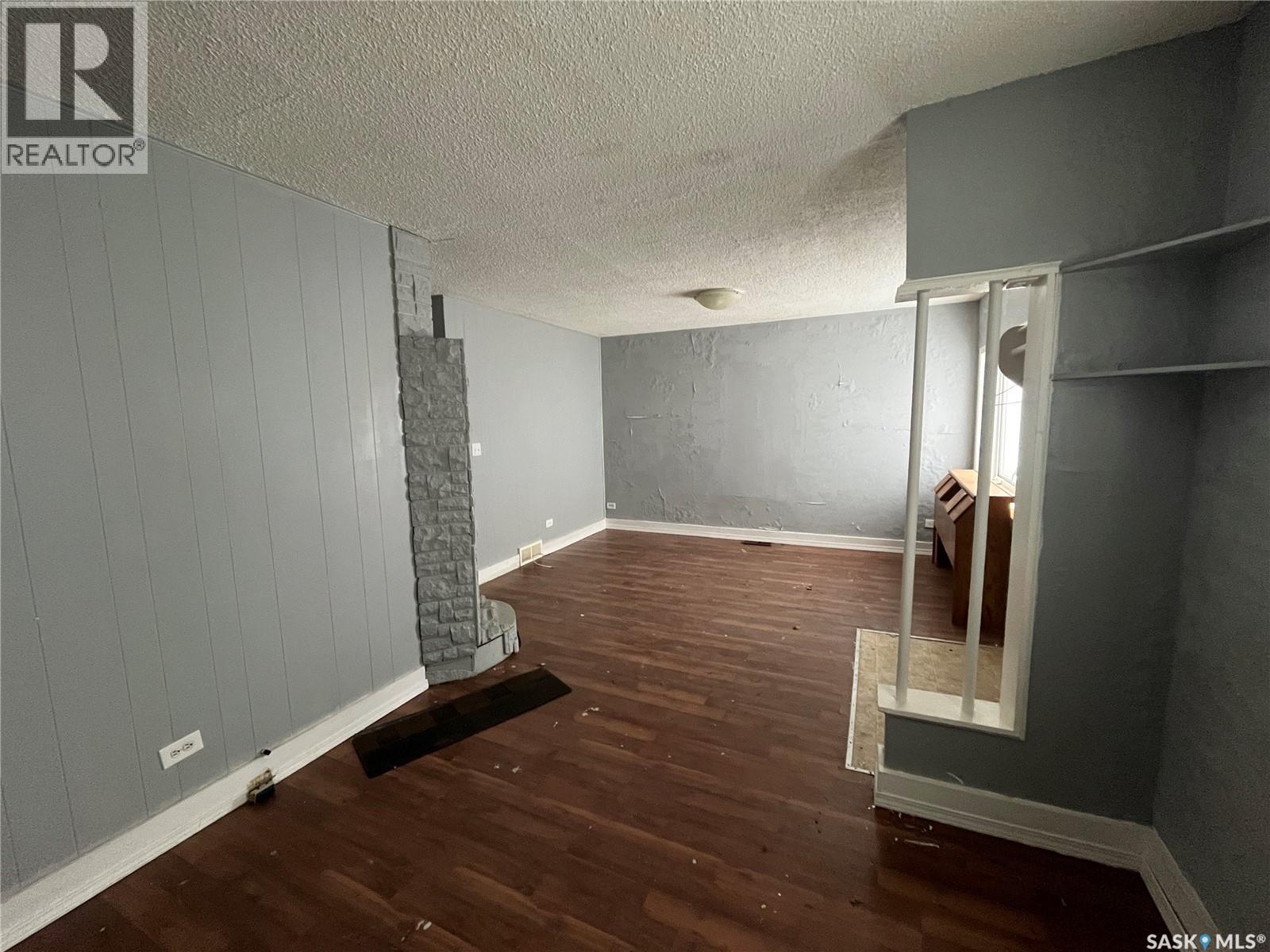 812 99th Street, North Battleford, Saskatchewan  S9A 0T8 - Photo 5 - SK025650