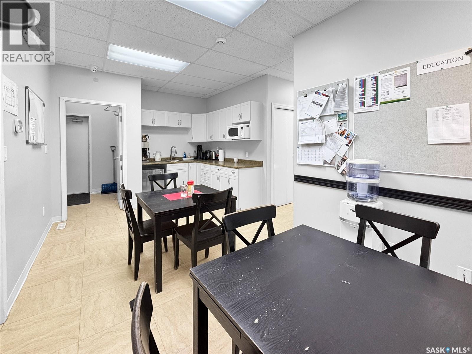 205 1st Avenue W, St. Walburg, Saskatchewan  S0M 2T0 - Photo 12 - SK025648