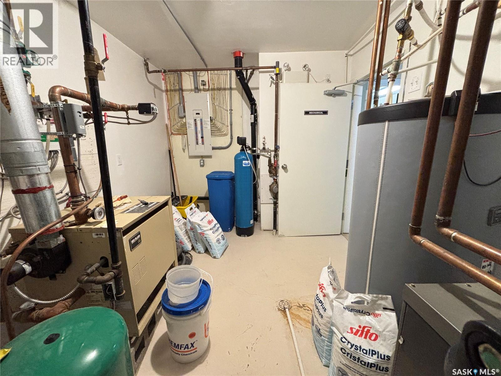 205 1st Avenue W, St. Walburg, Saskatchewan  S0M 2T0 - Photo 19 - SK025648