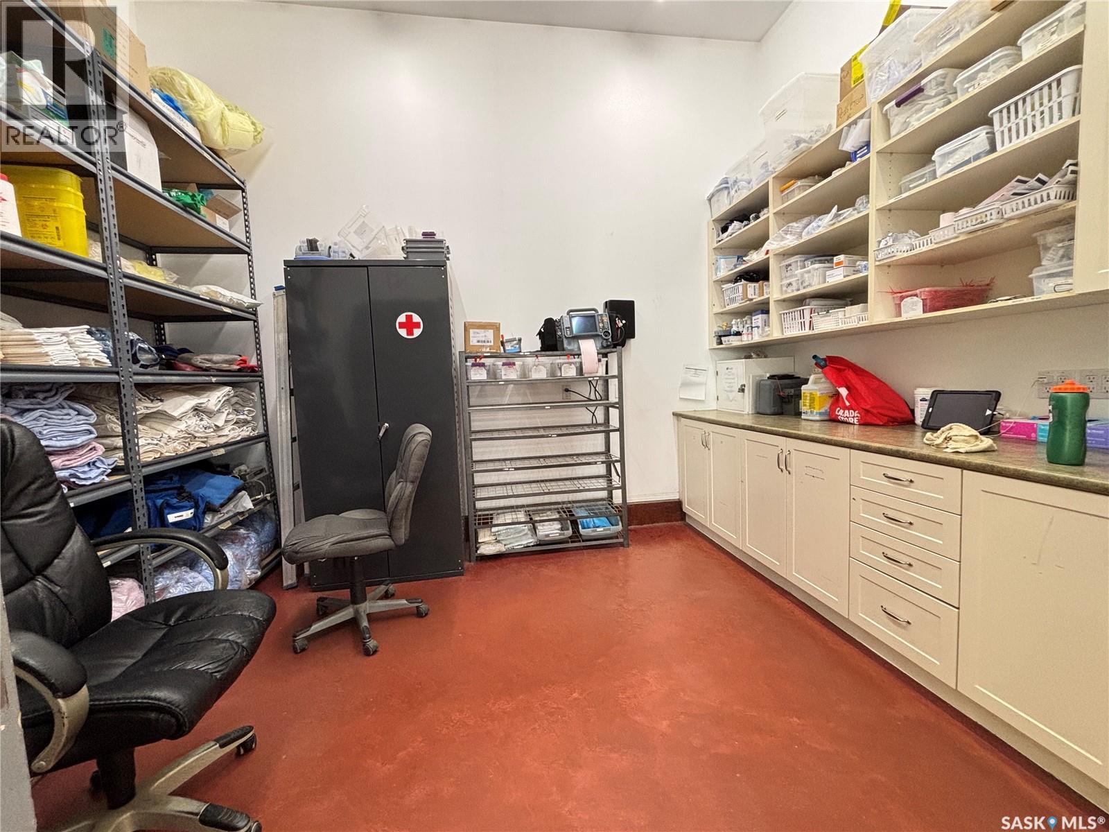 205 1st Avenue W, St. Walburg, Saskatchewan  S0M 2T0 - Photo 26 - SK025648