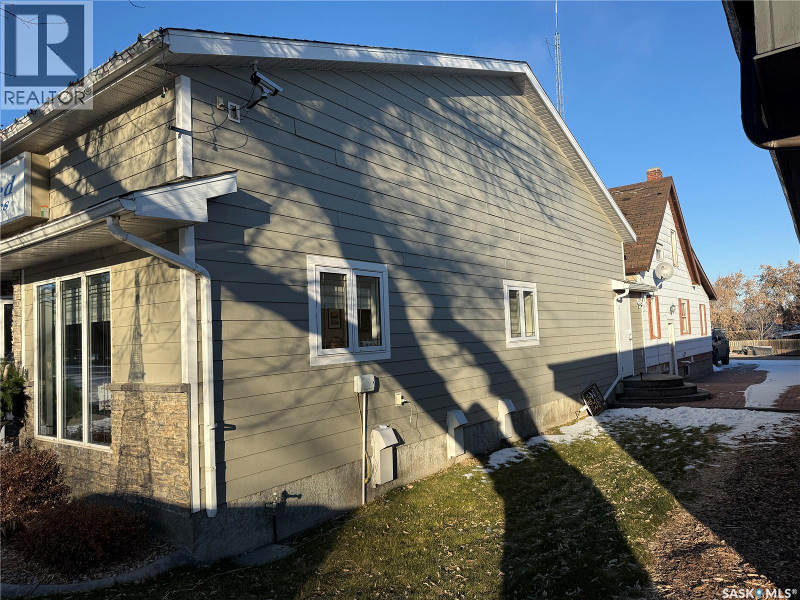 205 1st Avenue W, St. Walburg, Saskatchewan  S0M 2T0 - Photo 29 - SK025648