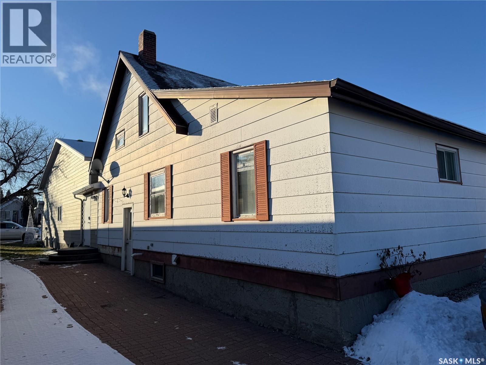 205 1st Avenue W, St. Walburg, Saskatchewan  S0M 2T0 - Photo 36 - SK025648