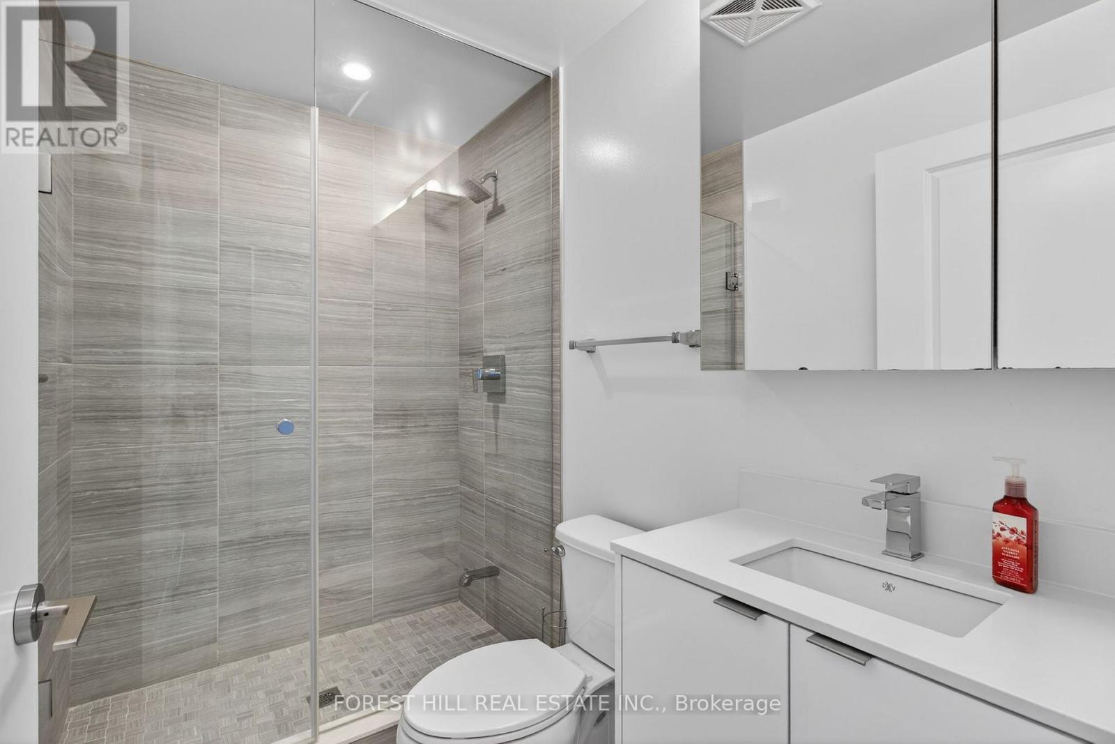 529 - 100 Eagle Rock Way, Vaughan, Ontario  L6A 5B9 - Photo 11 - N12634596