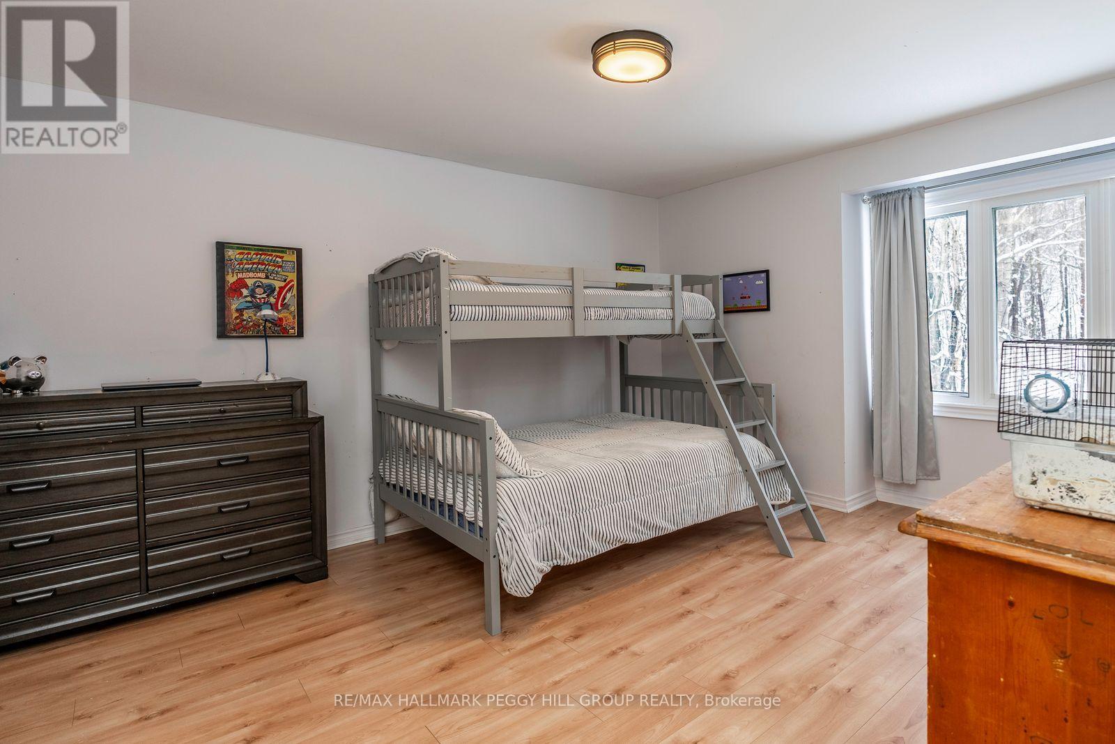 63 Idlewood Drive, Springwater, Ontario  L9X 0P5 - Photo 13 - S12634534