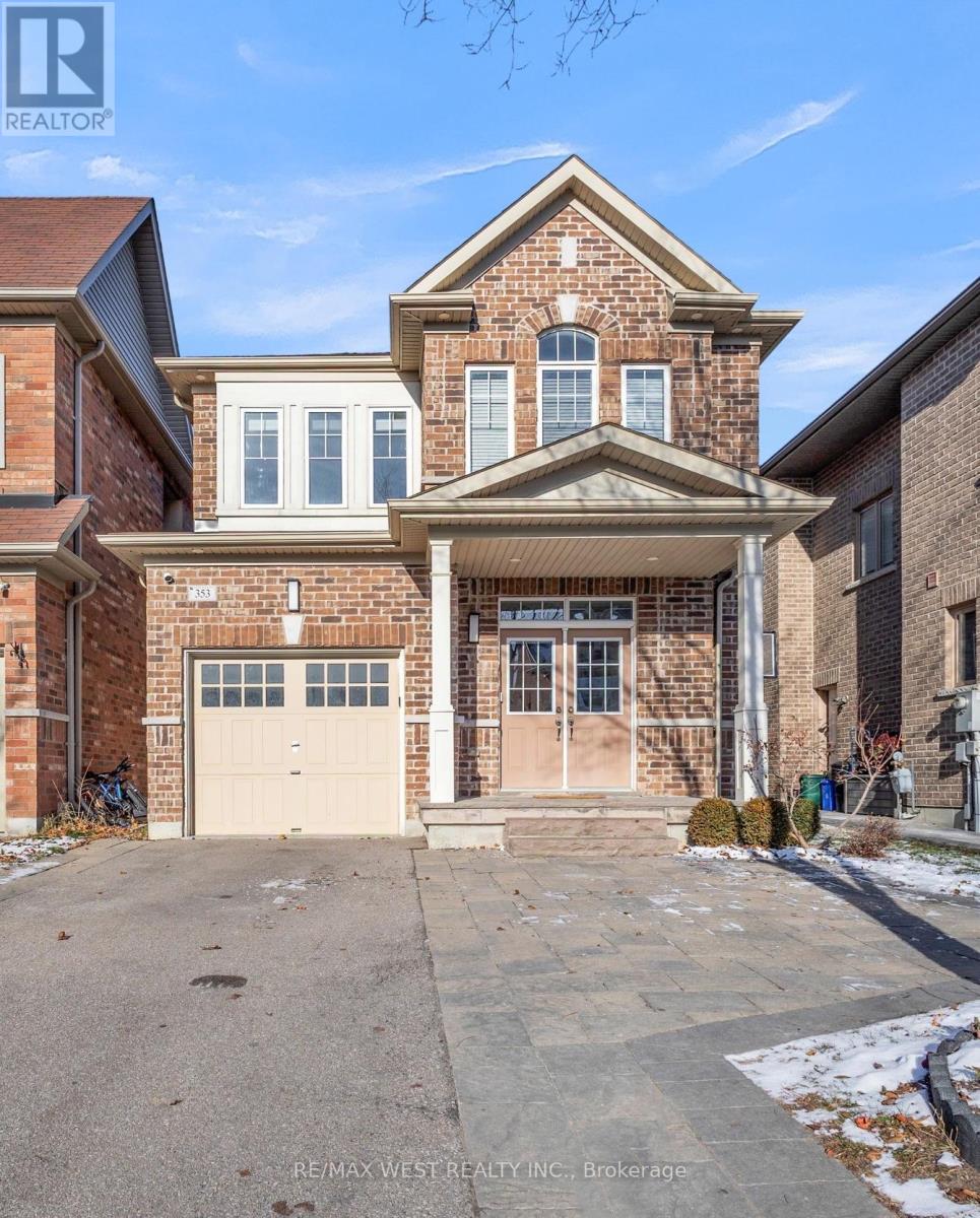 353 MOODY DRIVE, Vaughan, Ontario