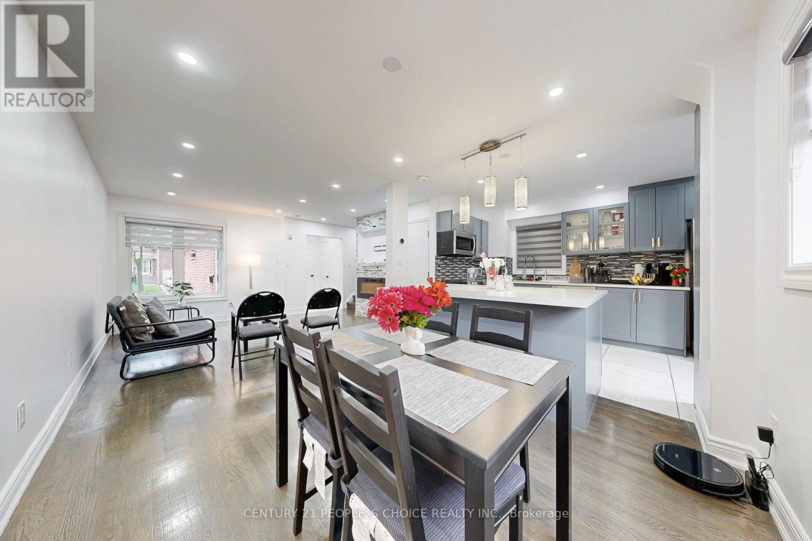 31 Dorking Drive, Brampton, Ontario  L6Z 3T9 - Photo 12 - W12634588