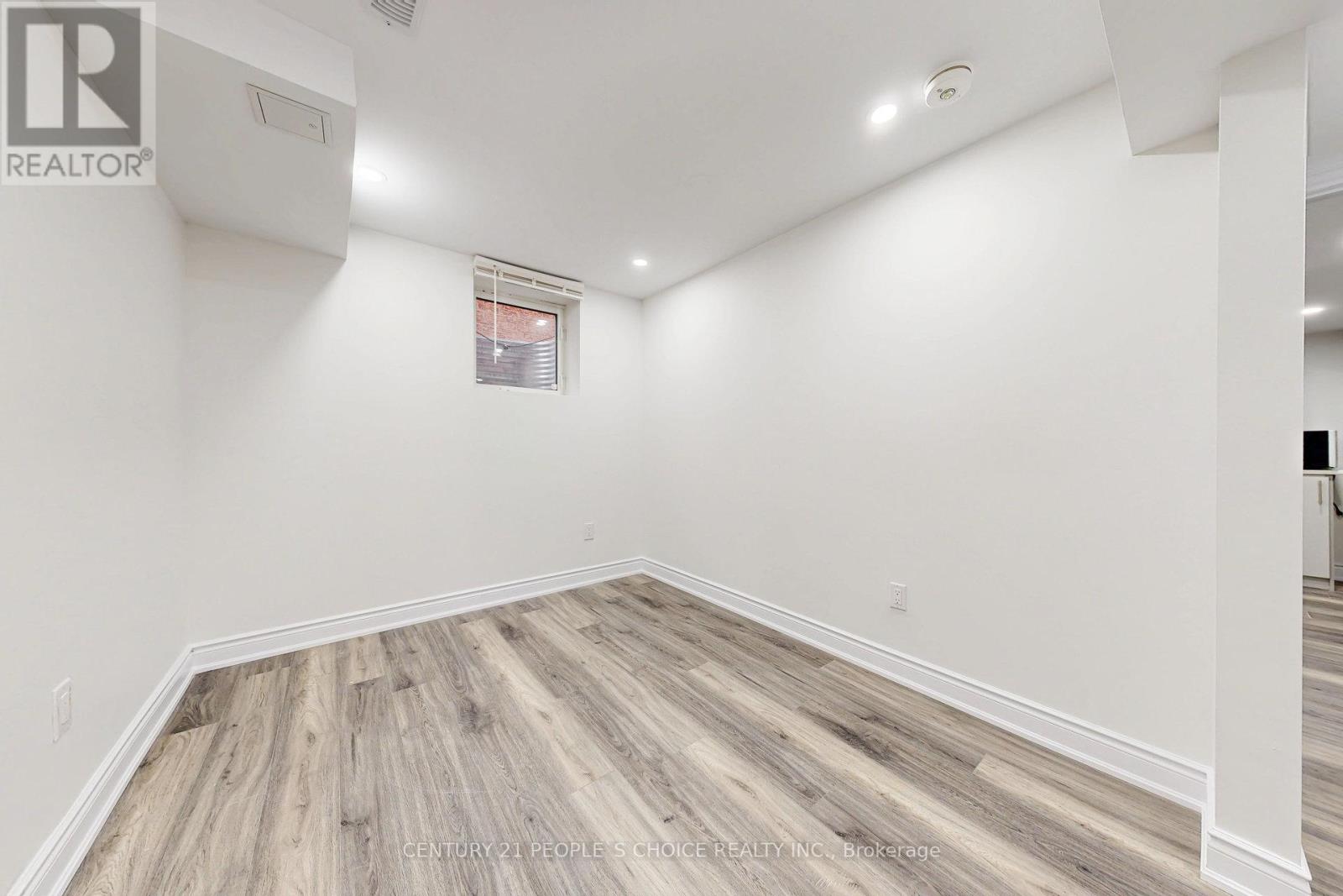 31 Dorking Drive, Brampton, Ontario  L6Z 3T9 - Photo 37 - W12634588