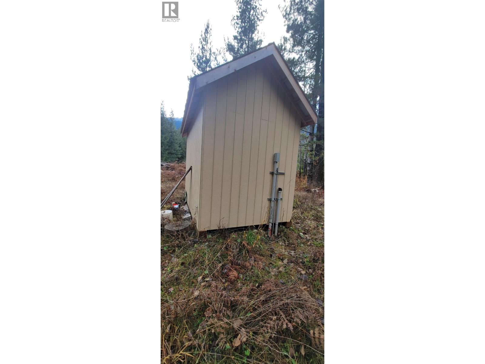 166 Ruby Range Road, Summit Lake, British Columbia  V0G 2S0 - Photo 9 - 10370910