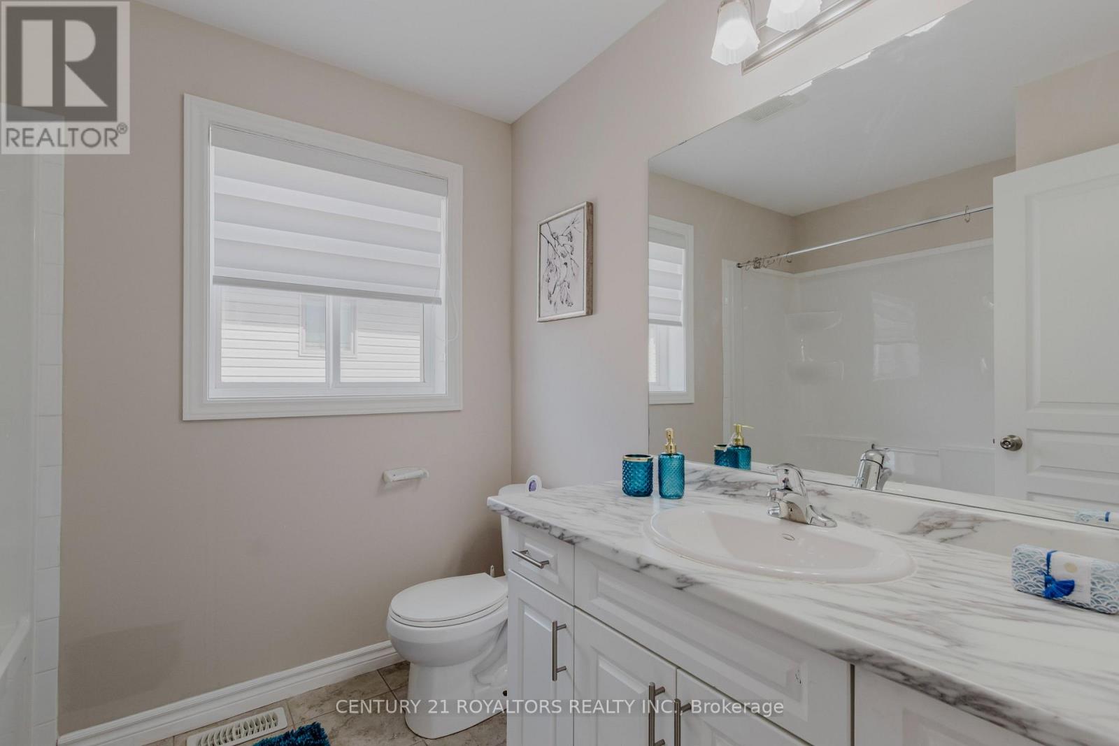 Upper - 1308 Lawson Road, London North, Ontario  N6G 0G8 - Photo 14 - X12634516