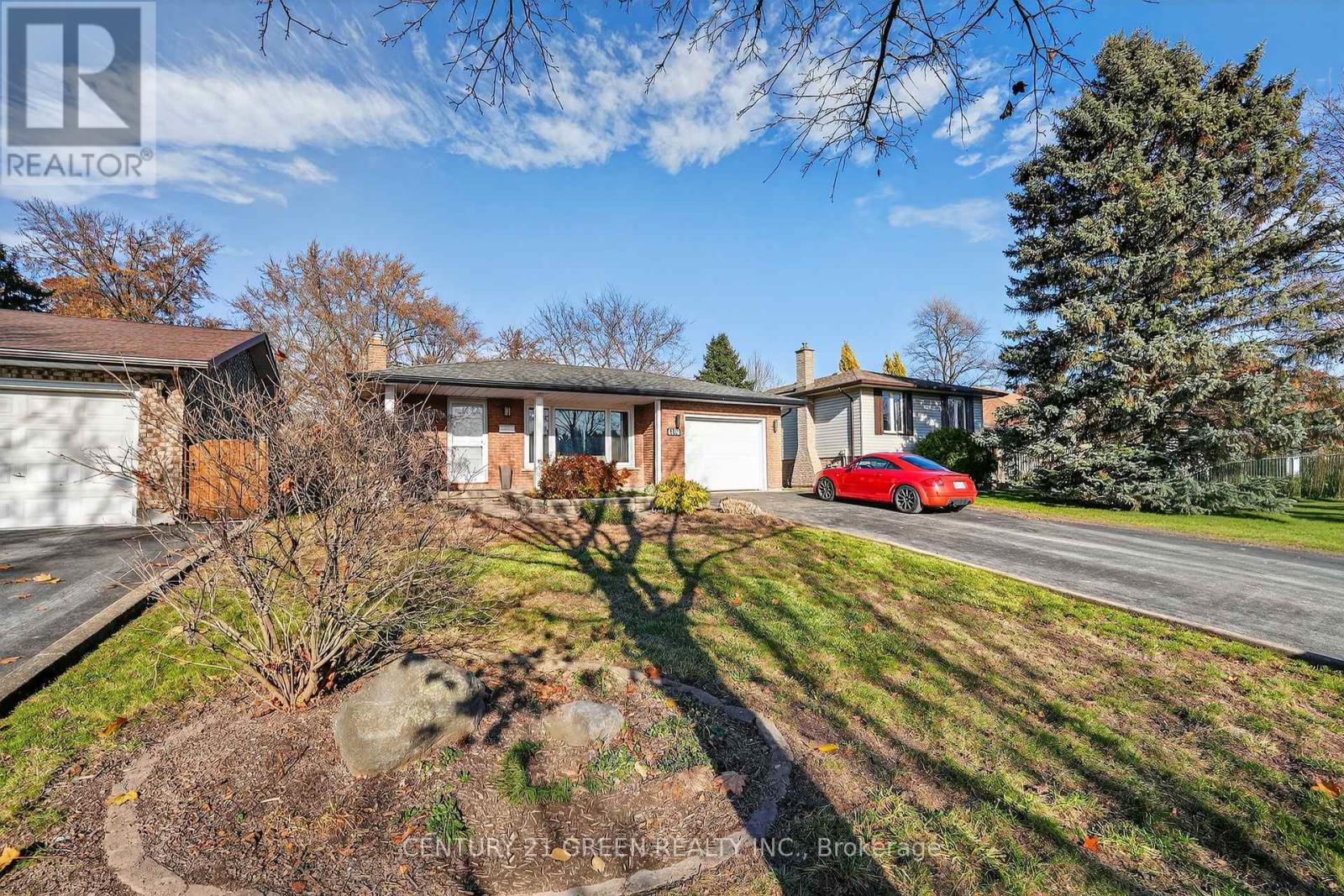 6186 Delta Drive, Niagara Falls, Ontario  L2H 2G8 - Photo 3 - X12634550