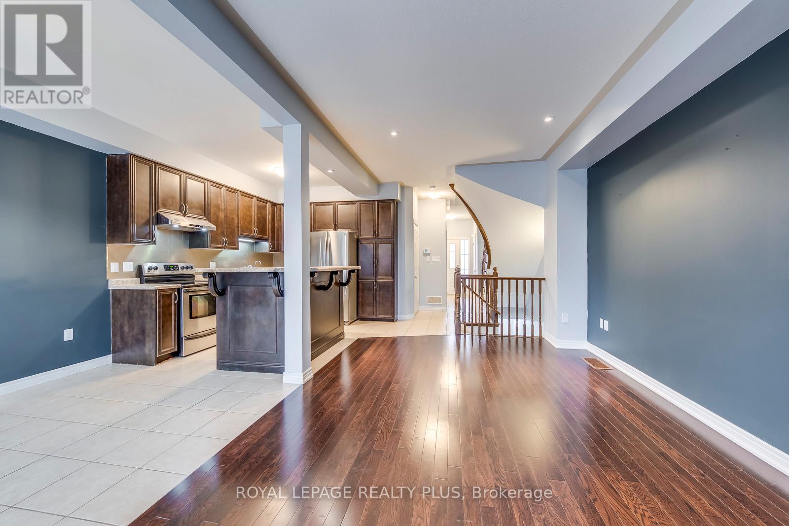 14 Marina Point Crescent, Hamilton, Ontario  L6E 0E5 - Photo 16 - X12634552