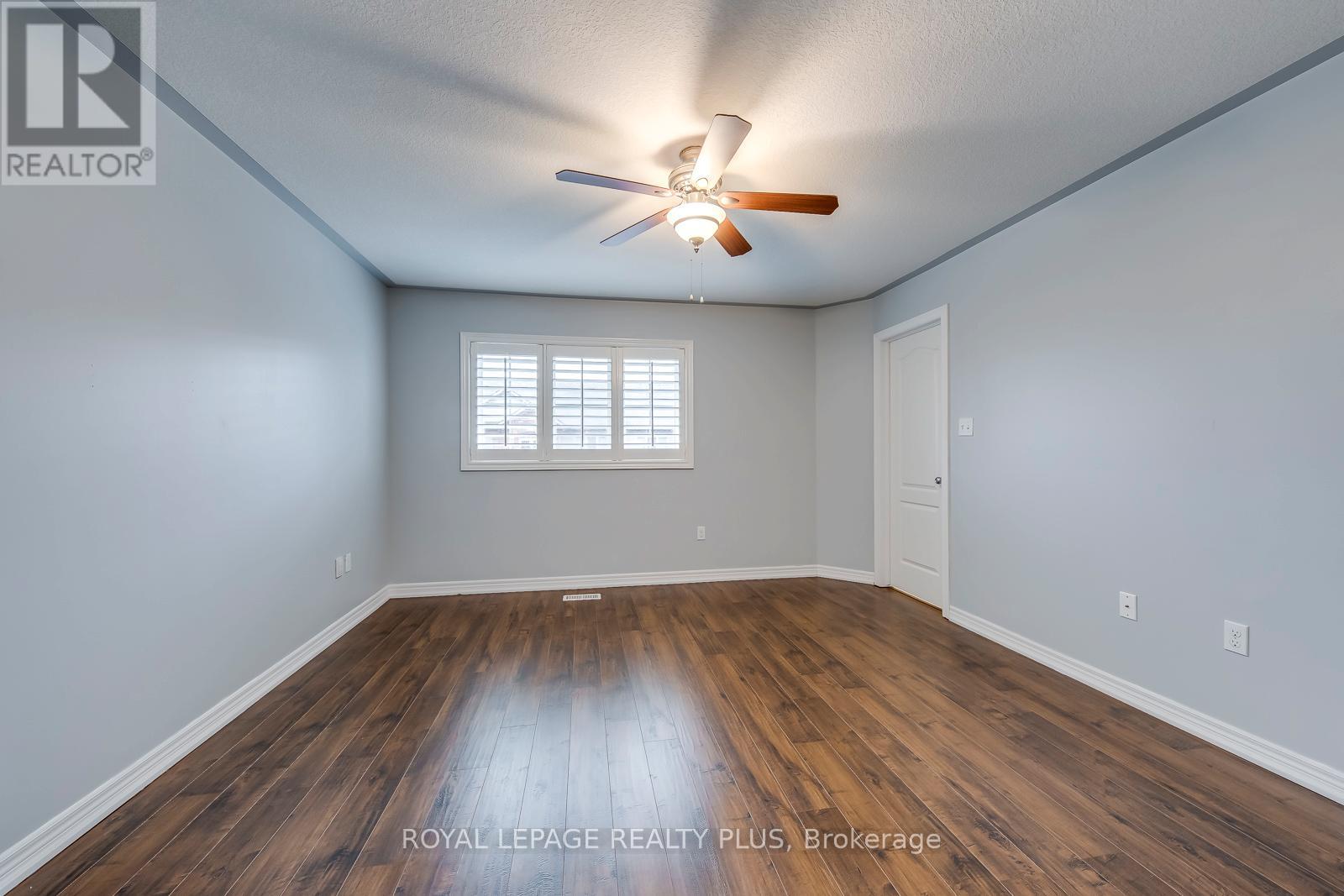 14 Marina Point Crescent, Hamilton, Ontario  L6E 0E5 - Photo 25 - X12634552