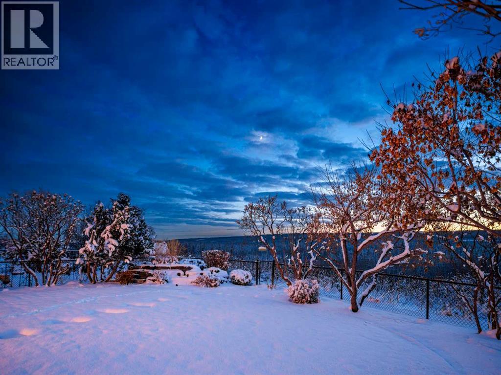 33 Discovery Rise Sw, Calgary, Alberta  T3H 4N6 - Photo 50 - A2272910