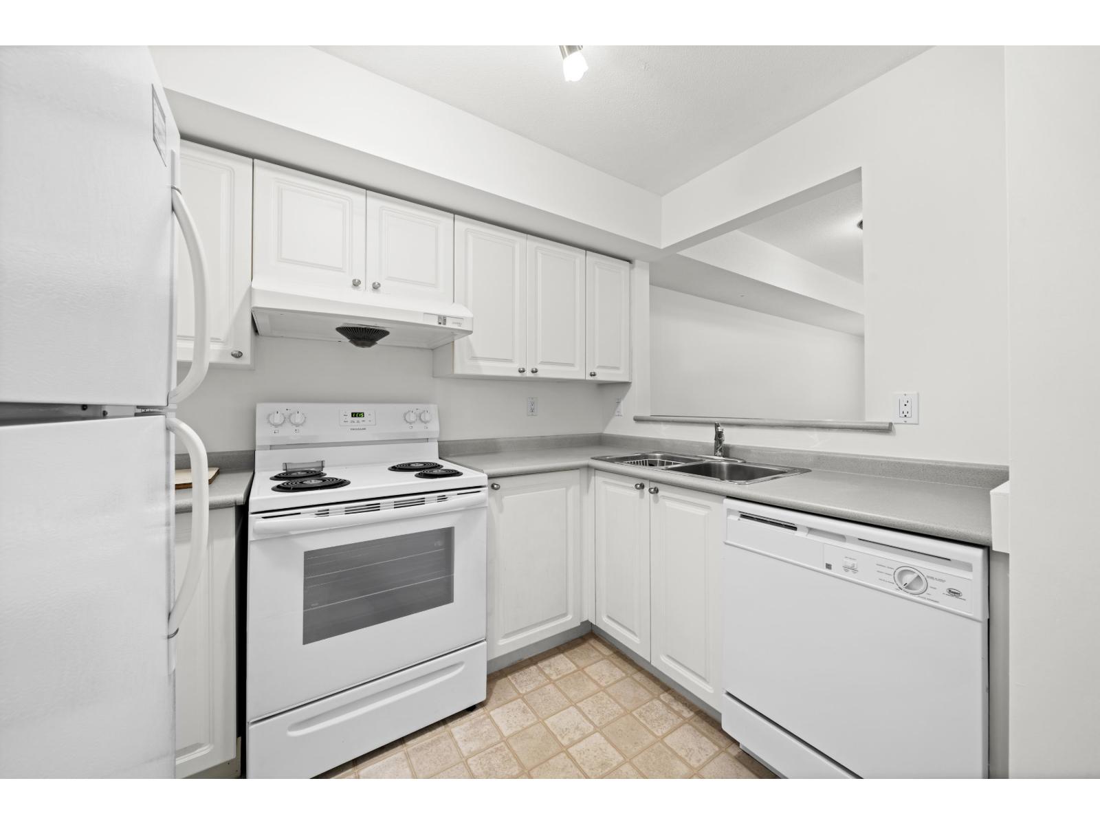 202 14355 103 Avenue, Surrey, British Columbia  V3T 5V5 - Photo 6 - R3073935