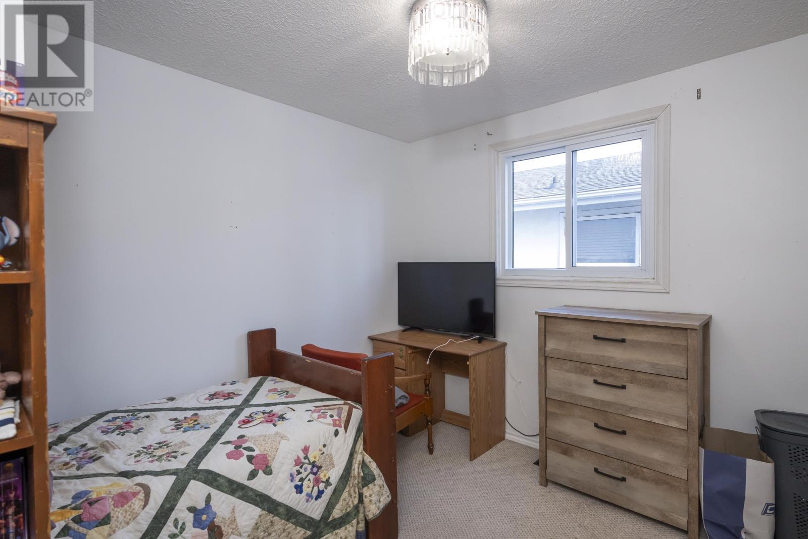 522 Redwood Ave W, Thunder Bay, Ontario  P7C 5A3 - Photo 34 - TB253660