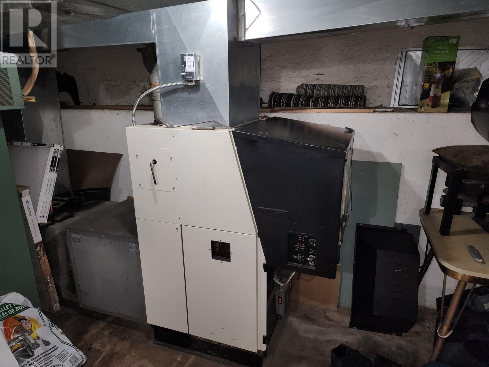 205 Ontario St, Schreiber, Ontario  P0T 2S0 - Photo 32 - TB253663