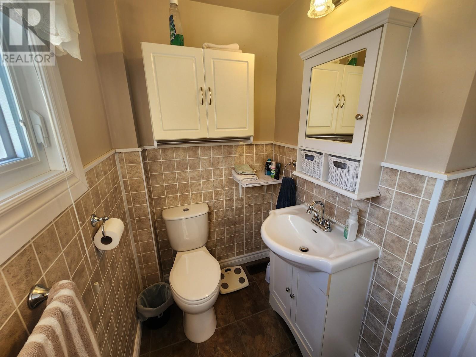 205 Ontario St, Schreiber, Ontario  P0T 2S0 - Photo 7 - TB253663