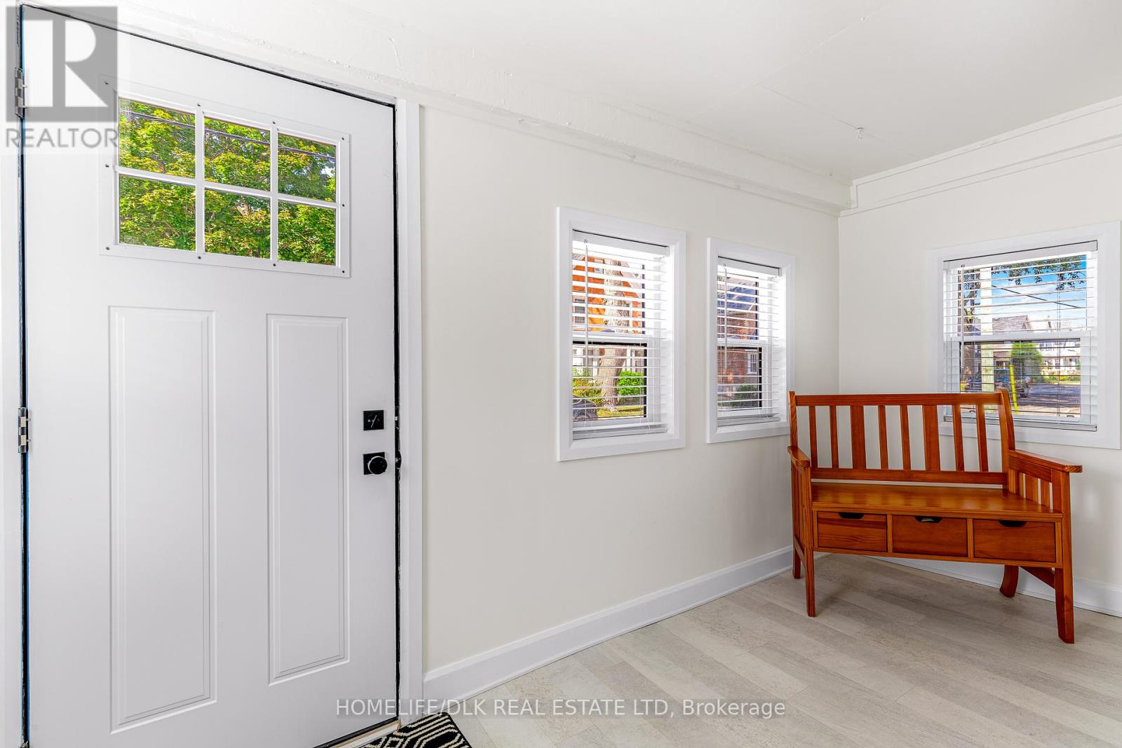 163 Pearl Street W, Brockville, Ontario  K6V 4C7 - Photo 5 - X12377888