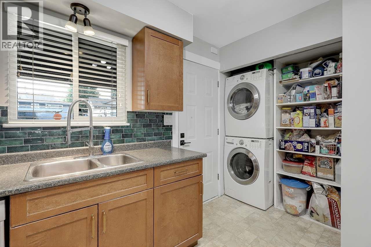 21536 Mayo Place, Maple Ridge, British Columbia  V2X 2K9 - Photo 15 - R3073898