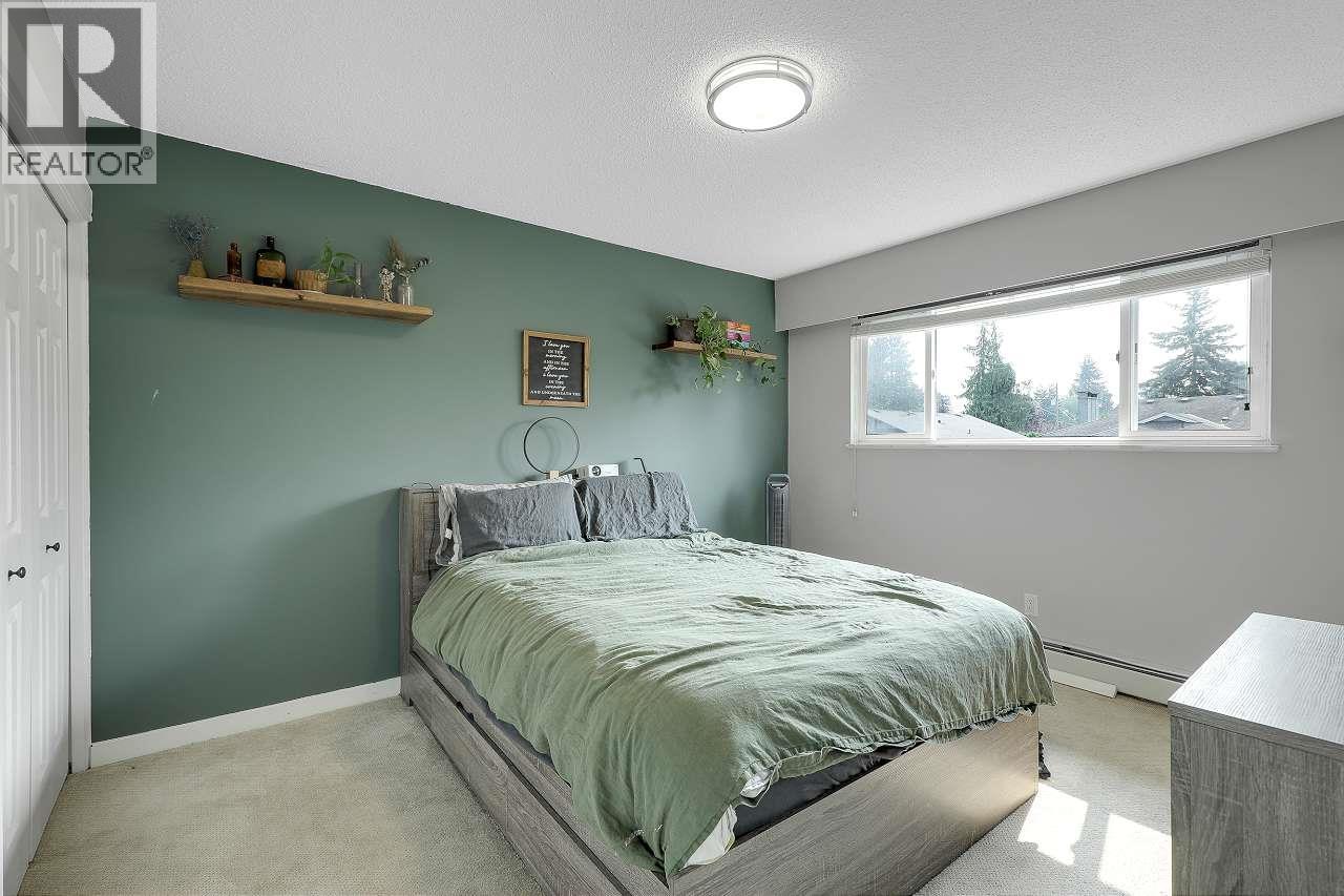 21536 Mayo Place, Maple Ridge, British Columbia  V2X 2K9 - Photo 17 - R3073898