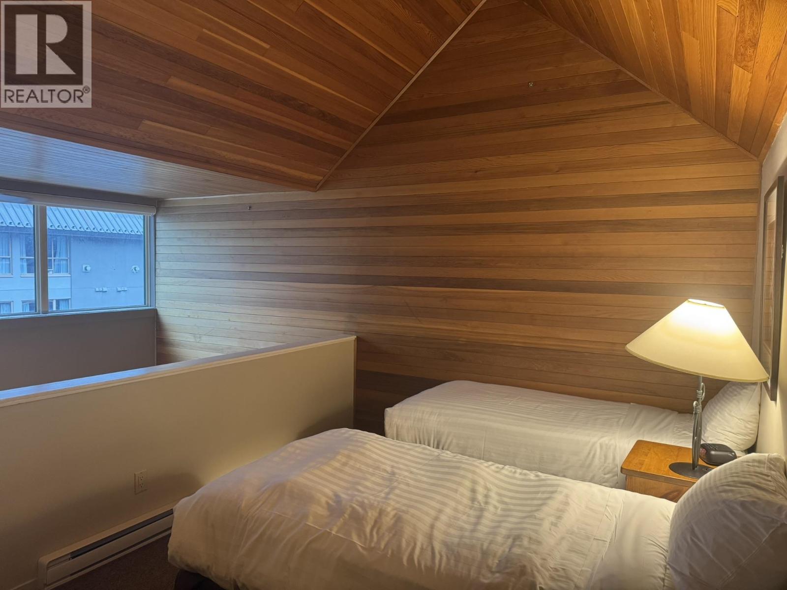 207/307 4321 Village Gate (Week 9) Boulevard, Whistler, British Columbia  V8E 1H3 - Photo 7 - R3073905