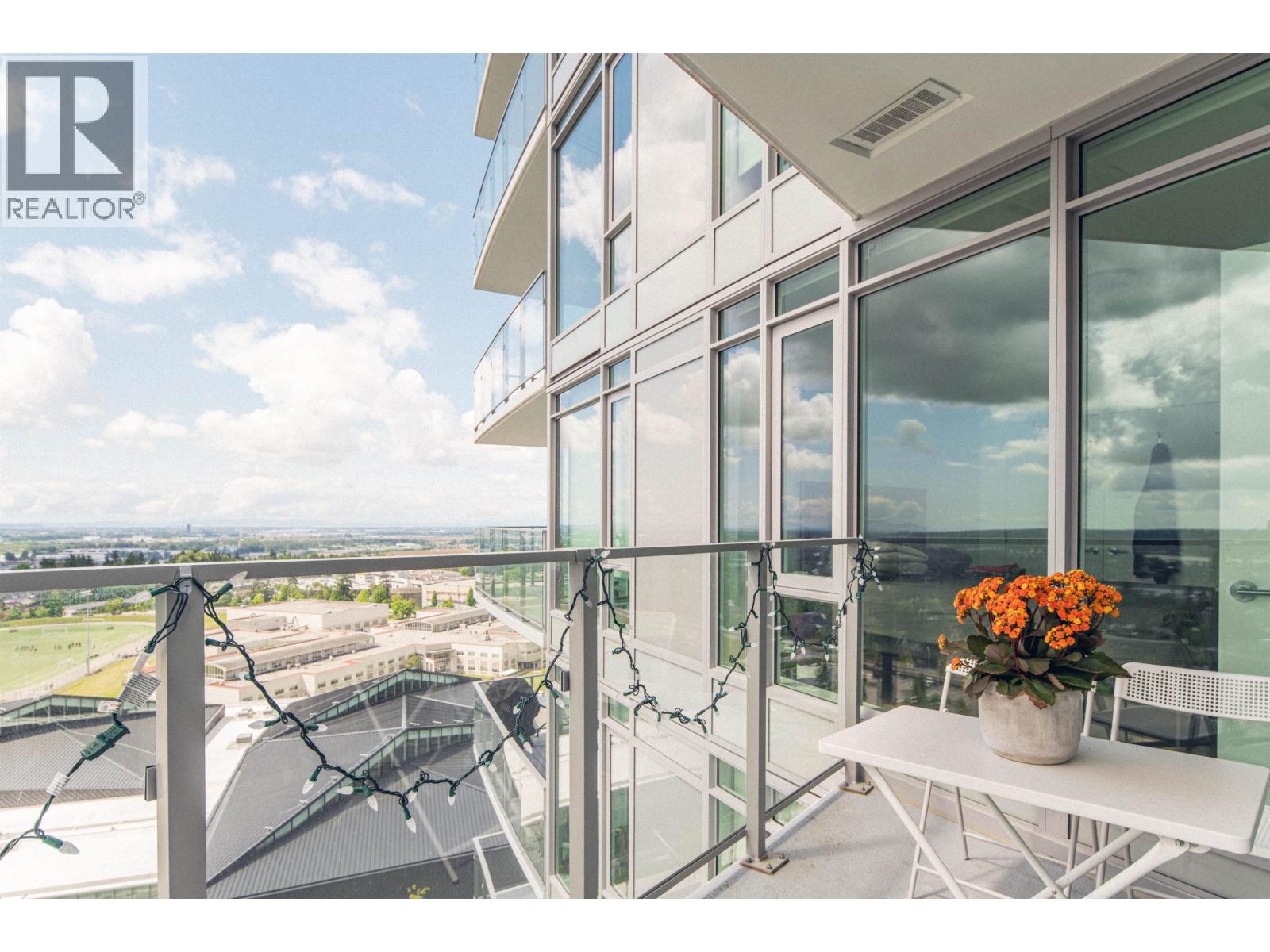 1306 7683 Park Crescent, Burnaby, British Columbia  V3N 0J3 - Photo 12 - R3073912